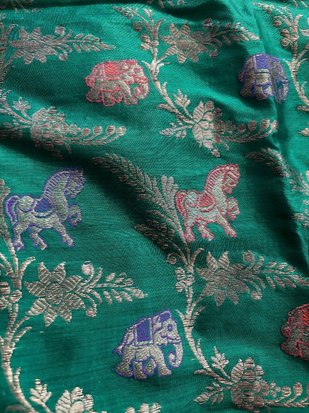 banarasi saree vintage green silk 70" x 21.5 " with birds, horses,& elephants